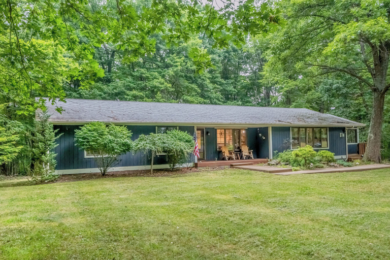 Exterior & Views 2, Bear Cave Blues by Taylor Made Deep Creek, Garrett