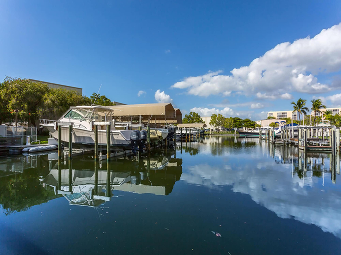 Exterior & Views 2, Santa Maria II 110 by Distinctive Beach Rentals, Lee