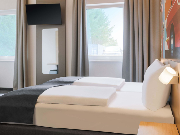 Bedroom 3, B&B HOTEL Bruchsal-Karlsdorf, Karlsruhe