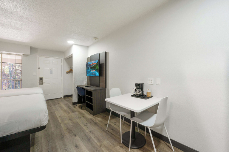 Bedroom 4, Studio 6 Extended Stay Tucker GA Atlanta Northlake, DeKalb