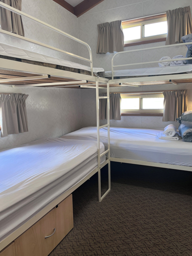 Bedroom 3, Paynesville Holiday Park, E. Gippsland - Bairnsdale
