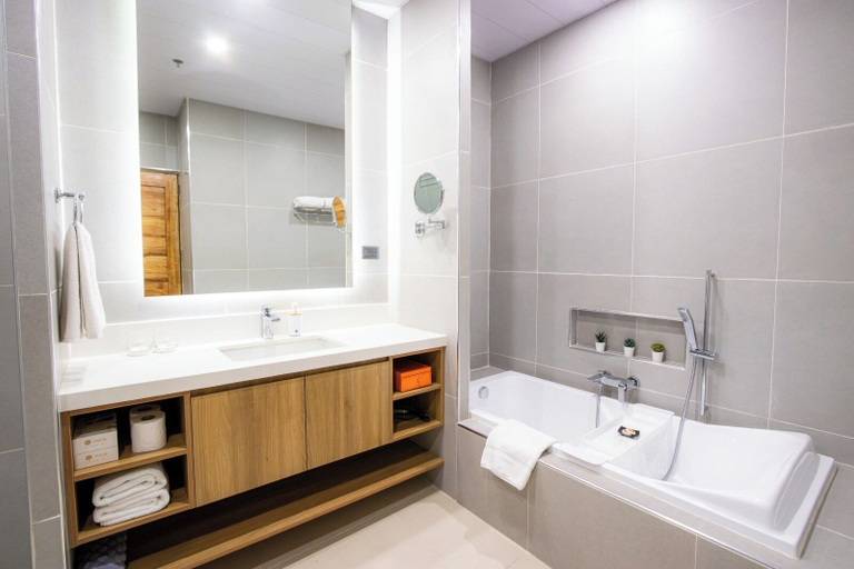 Bathroom 4, Levo Hotel, Urdaneta City