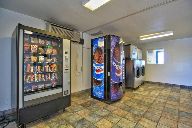 Food & Drinks, Motel 6 Douglas, Cochise