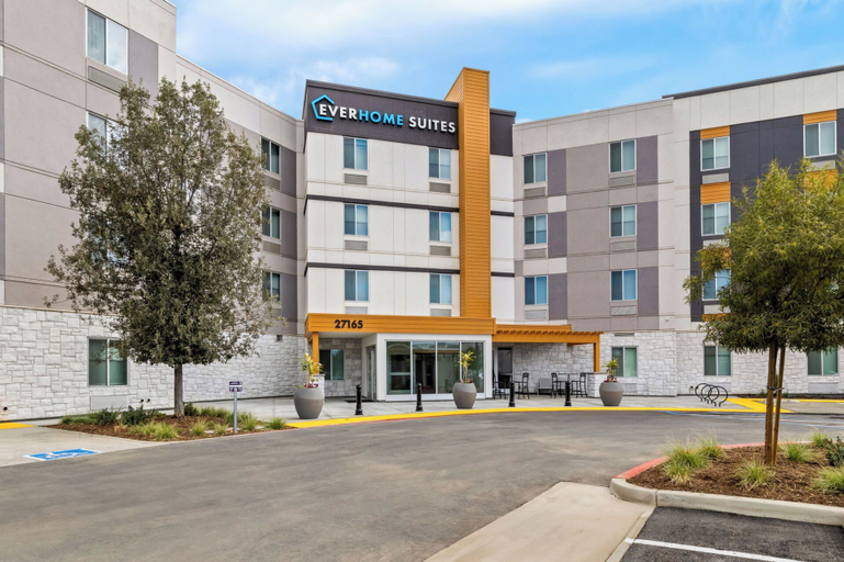Exterior & Views 2, Everhome Suites Temecula Wine Country, Riverside
