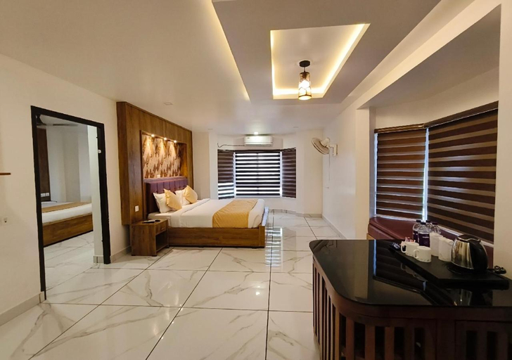 Bedroom, Mayo suites, Palakkad
