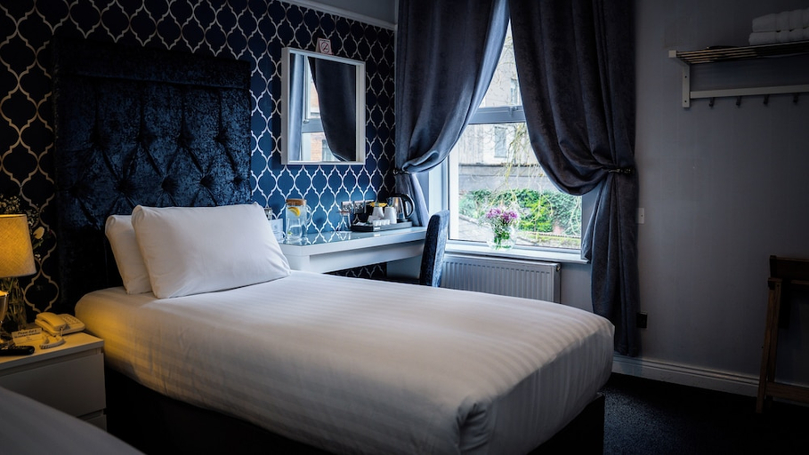 Bedroom 3, Hotel St George by Nina, Dublin