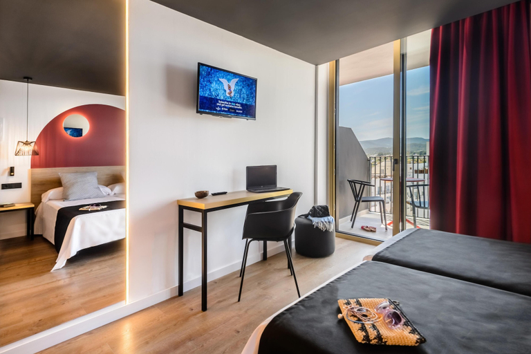 Bedroom 3, Hotel Vibra District - Adults Only, Baleares