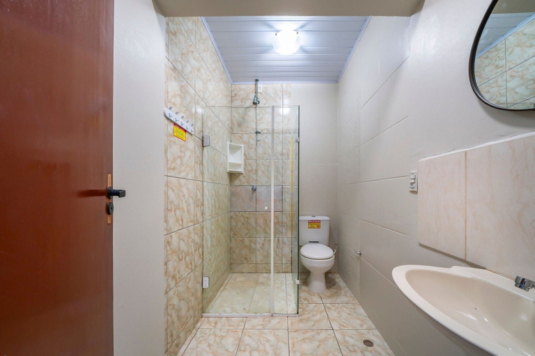 Bathroom 4, AP 14 Ala Tainha Residencial Solavir, Bombinhas