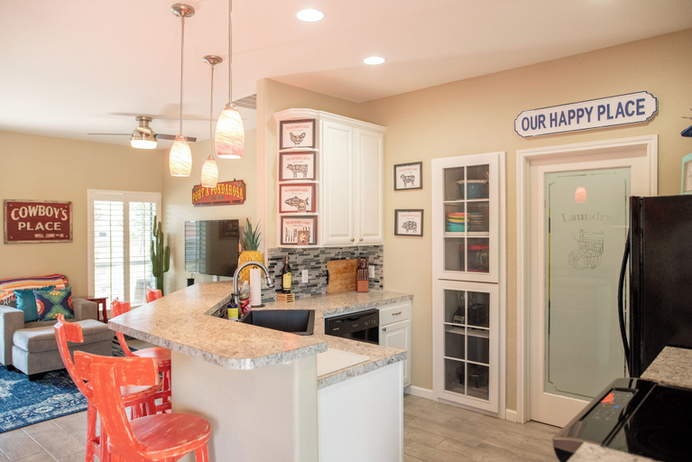 Food & Drinks 4, Port A Ponderosa by Silver Sands Vacation Rentals, Nueces