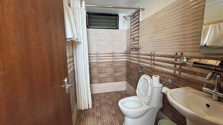 Bathroom 5, Mala Suites Thamel, Bagmati