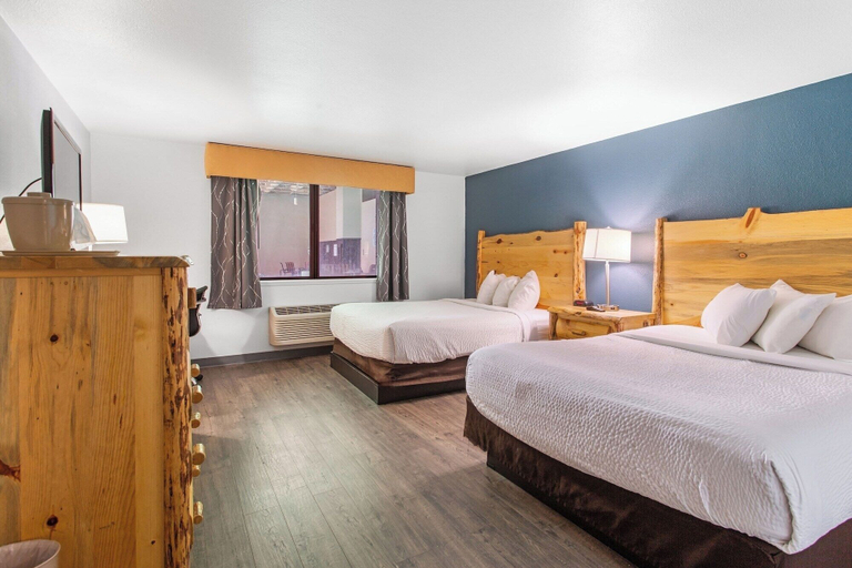 Bedroom 4, Studio 6 Suites Butte, MT - I-90 / I-15, Silver Bow