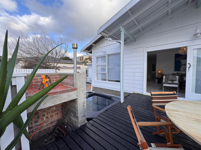 Exterior & Views, Loddeys Beach House, City of Cape Town
