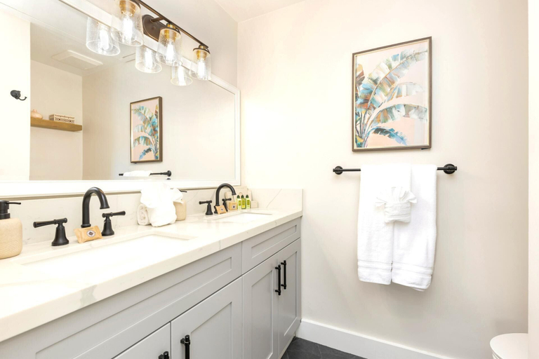Bathroom 4, Kuilima Estates Resort by KBM, Honolulu