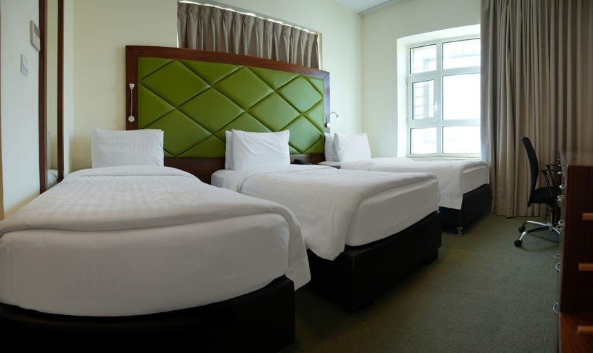 Bedroom 3, Holyland Hotel Amman, Salt
