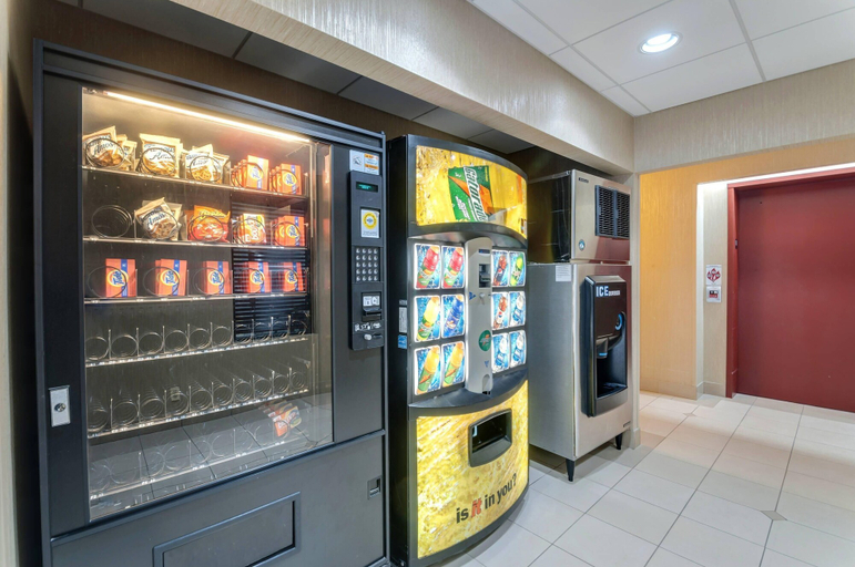 Food & Drinks 5, Quality Inn & Suites Bel Air I-95 Exit 77A, Harford
