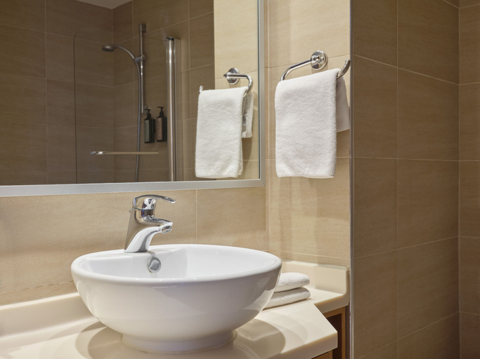 Bathroom 5, Atlantica Oasis