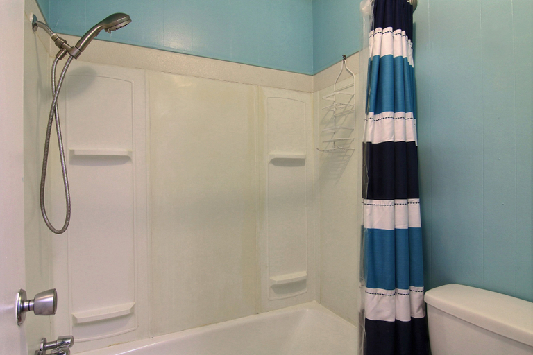 Bathroom 1, On the Half Shell by Silver Sands Vacation Rentals, Nueces