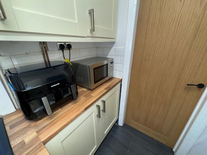 Others 4, a Quiet Semi Rural Property Located in Bolsover, Derbyshire