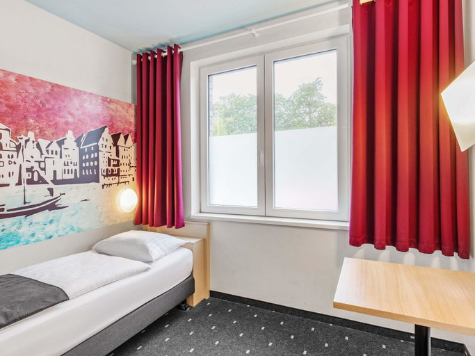 Bedroom 4, B&B Hotel Lüneburg, Lüneburg