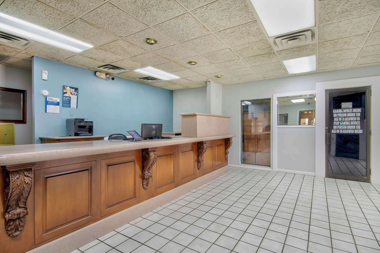 Others 4, Motel 6 Bossier City, LA, Bossier