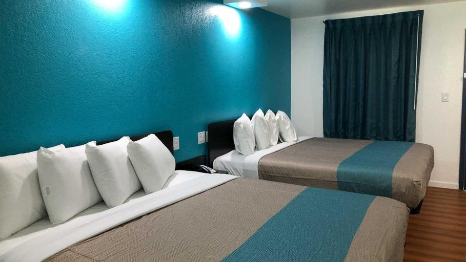 Bedroom 2, Motel 6 Temple, TX, Bell