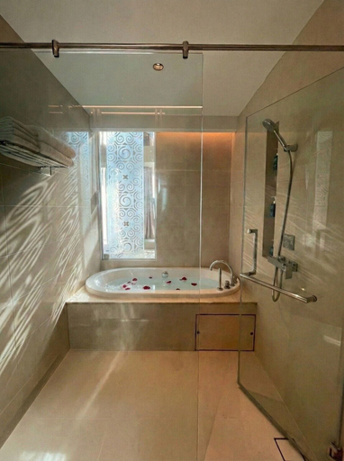 Bathroom 5, Grand Vista Hotel Chiangrai-SHA Extra Plus, Muang Chiang Rai