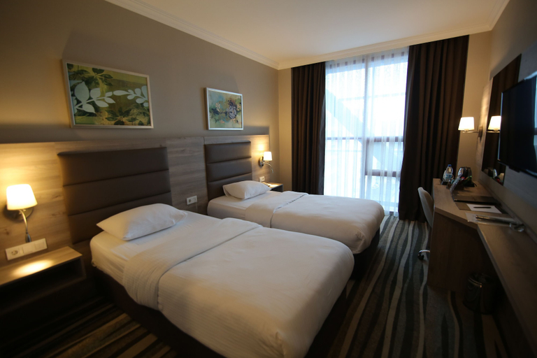 Bedroom 5, Hotel Excellence Inn, Yenimahalle