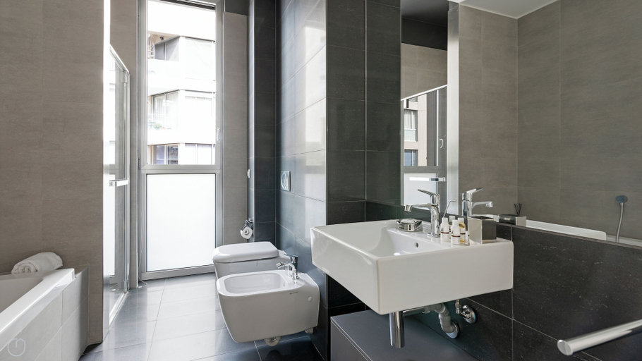 Bathroom 4, Italianway - Capelli 2, Milano