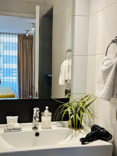 Bathroom 5, Norus Las Condes, Cordillera