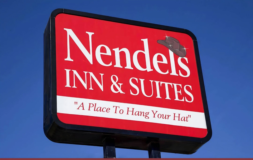 Exterior & Views 2, Nendels Inn & Suites, Ford