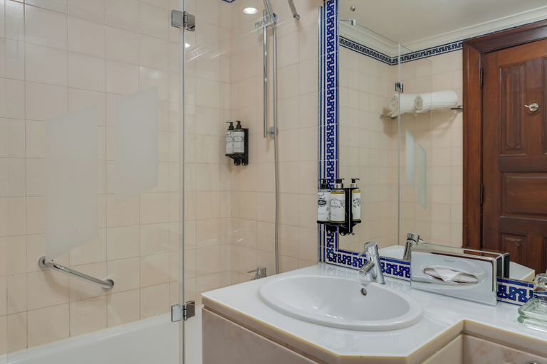 Bathroom 4, Pousada Castelo de Palmela - Historic Hotel, Palmela