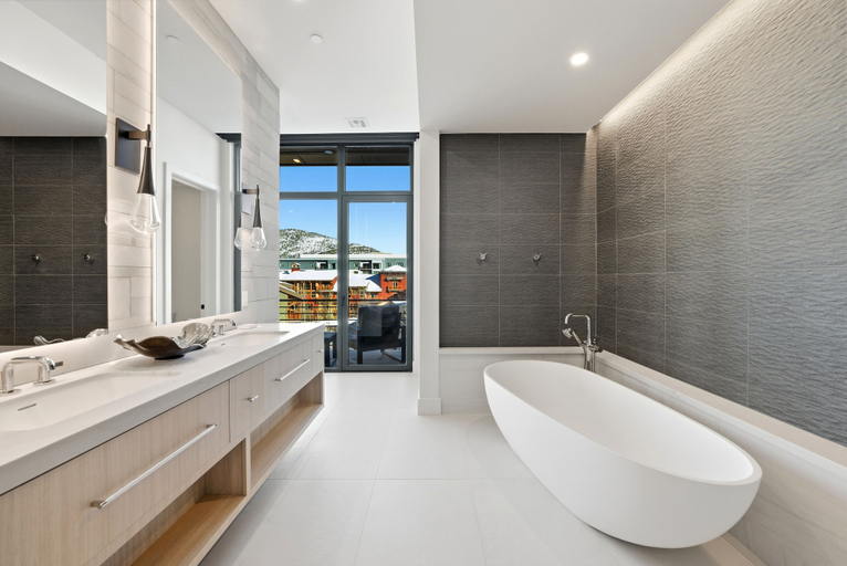 Bathroom 5, Hyatt Centric Park City, Summit