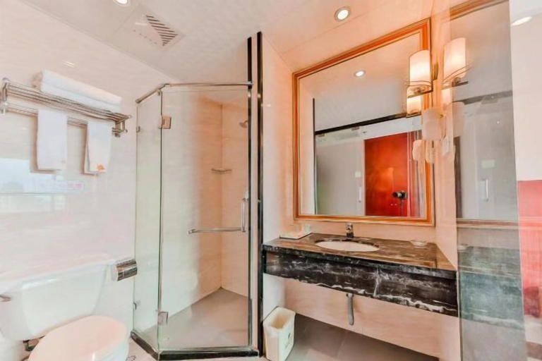 Bathroom 4, Camellia Hotel, Kunming