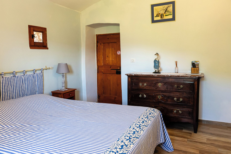Bedroom 2, Domaine de Blancardy, Hérault