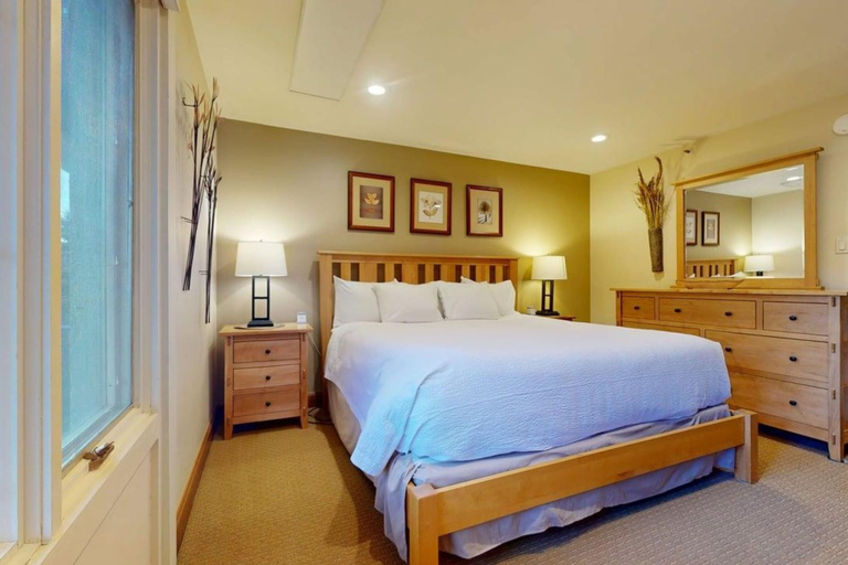 Bedroom 2, Lichenhearth - CoralTree Residence Collection, Pitkin
