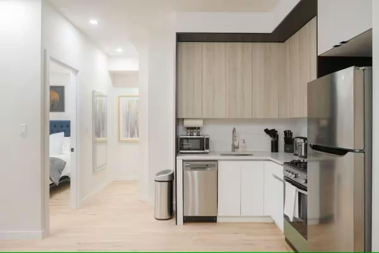Others 4, Luxury 2BR Duplex 5min to Central Park, New York