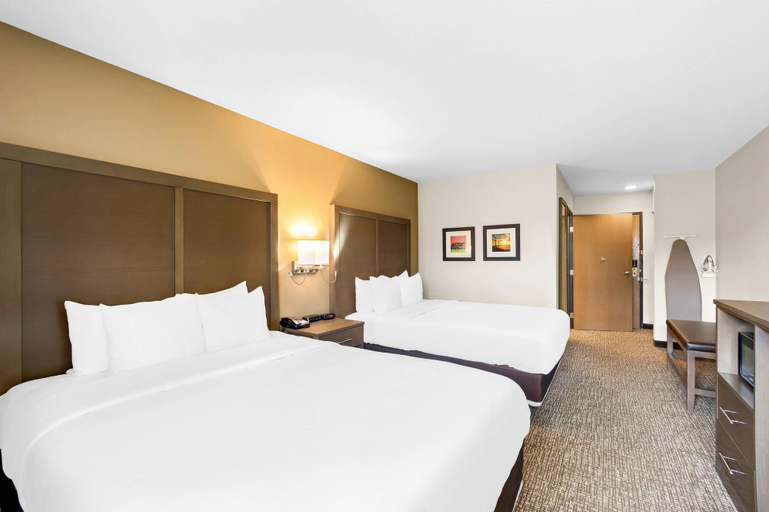 Bedroom 3, Comfort Inn Van Wert, Van Wert