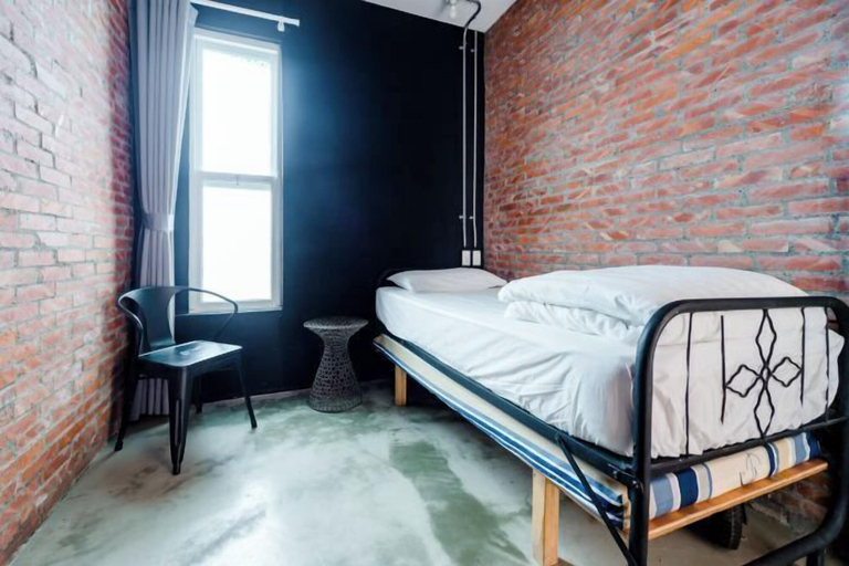 Bedroom 2, We Share Hostel, Tainan