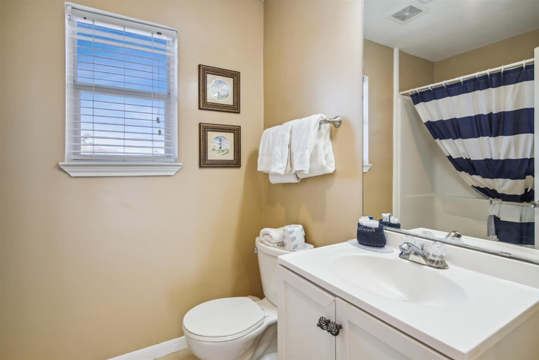 Bathroom 4, American Pride by Ryson Vacation Rentals, Galveston