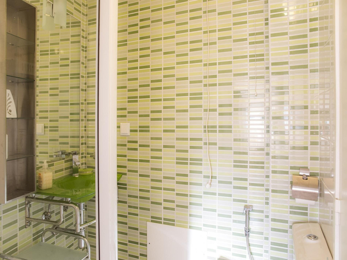 Bathroom, B34 - Central Townhouse in Lagos by DreamAlgarve, Lagos