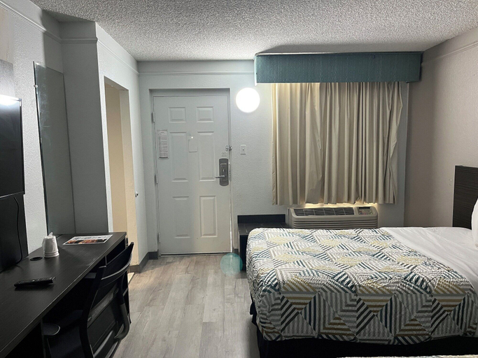 Bedroom 3, Studio 6 Phoenix, AZ - Midtown, Maricopa