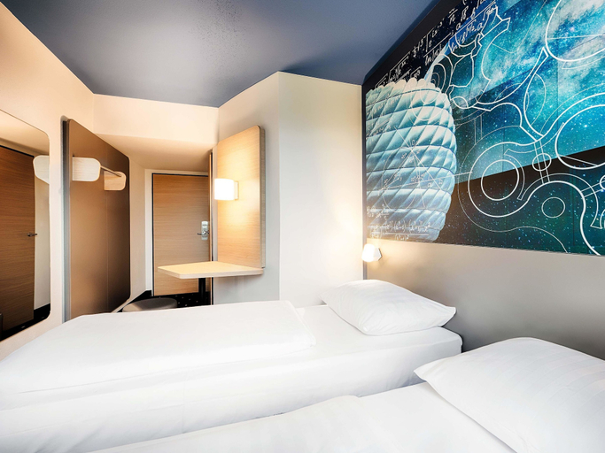 Bedroom 4, B&B Hotel München-Garching, München