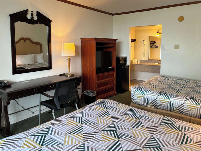 Bedroom 3, Motel 6 Pocomoke City, MD, Worcester