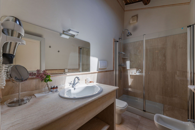 Bathroom 4, La Terrazza Cortonese, Arezzo