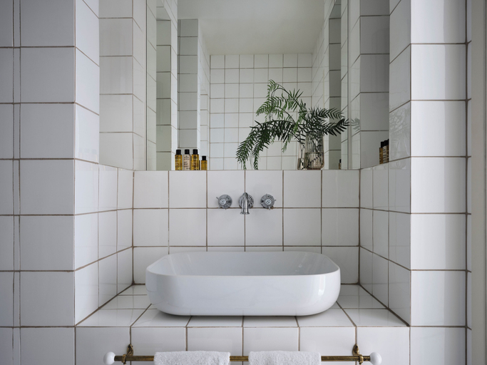 Bathroom 5, Apollo Palm Hotel, Attica
