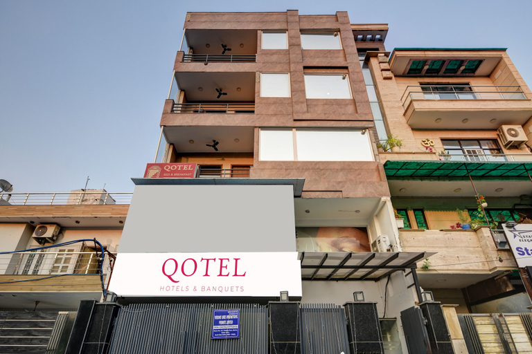 Exterior & Views 2, Qotel Hotel Signature BNB-Ashok Vihar, Delhi