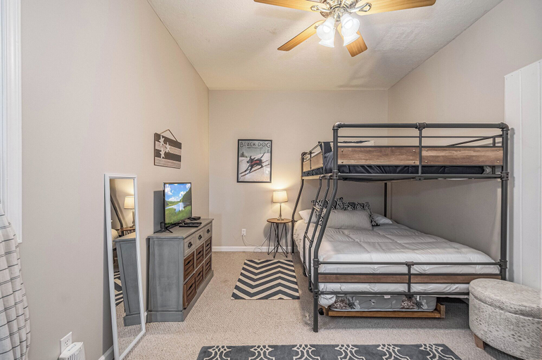 Bedroom 3, The Quarterdeck by Taylor Made Deep Creek, Garrett