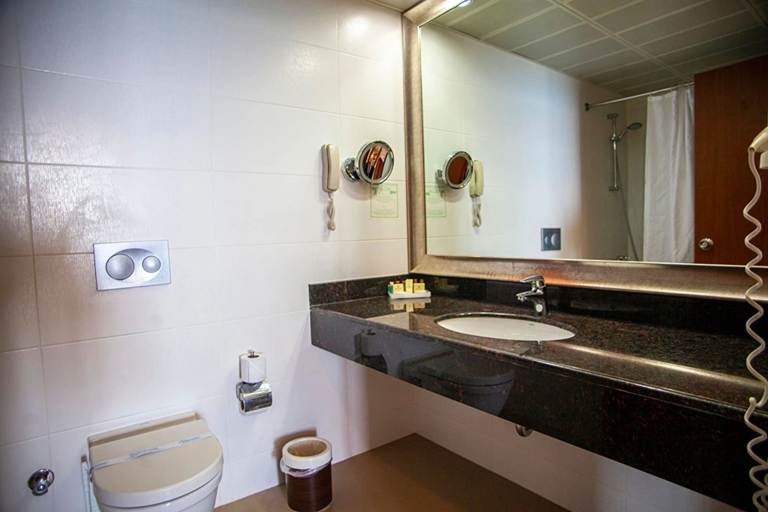Bathroom 5, Özkaymak Select Hotel - Ultra All Inclusive, Alanya