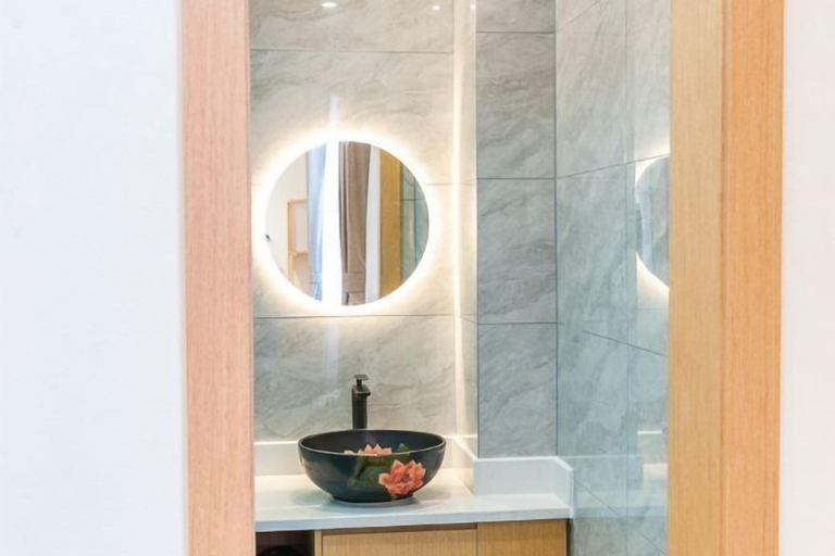 Bathroom, Hongcheng Hotel, Qujing