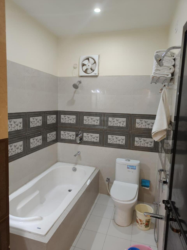 Bathroom 2, J P PALACE, Kushinagar
